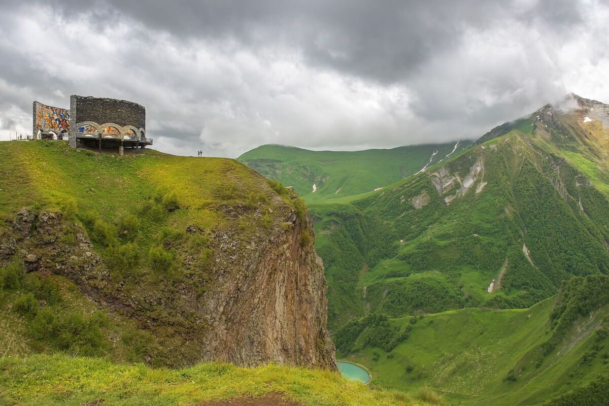 Monument of friendship 