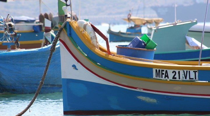Typisch Maltese vissersbootjes