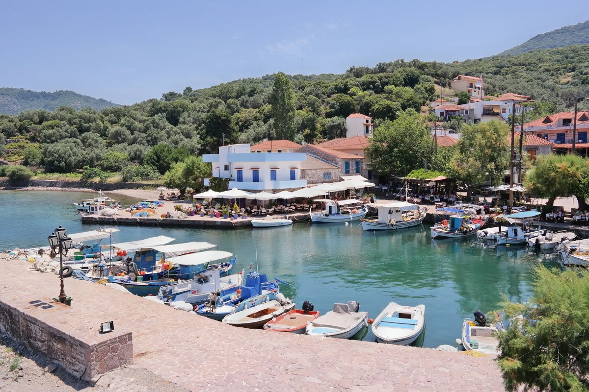 Haven van Skala Sikamineas in Lesbos, Griekenland