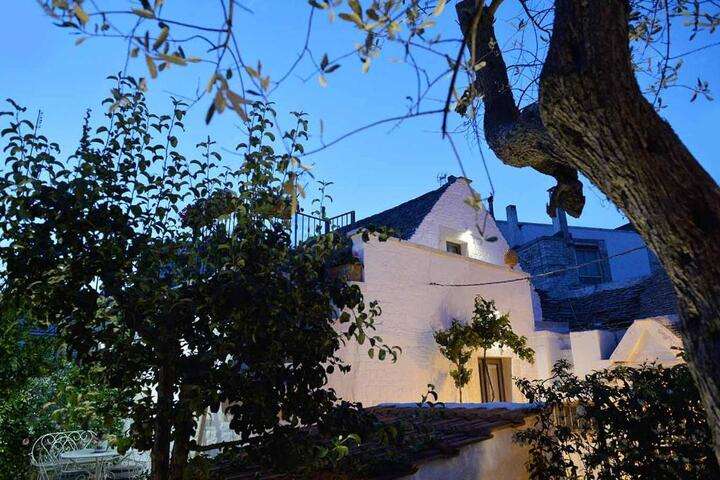 De sfeervolle Trulli Madia Luxury