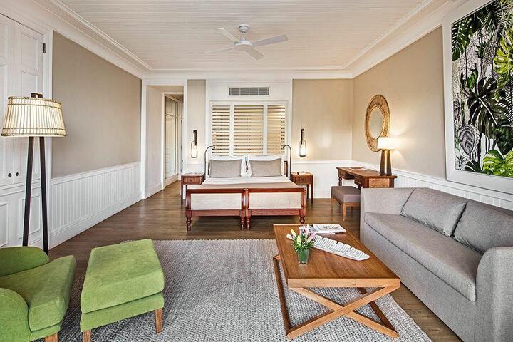 Beach Front Suite van 'Beach Front Suite'