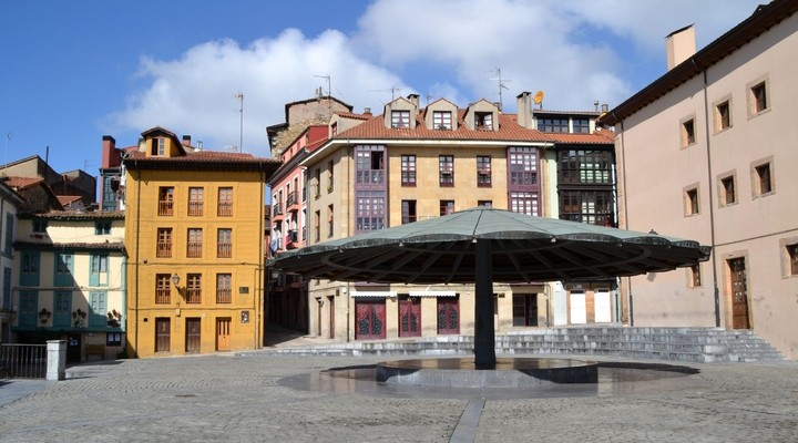 Paraplu-plein in Oviedo - Spanje