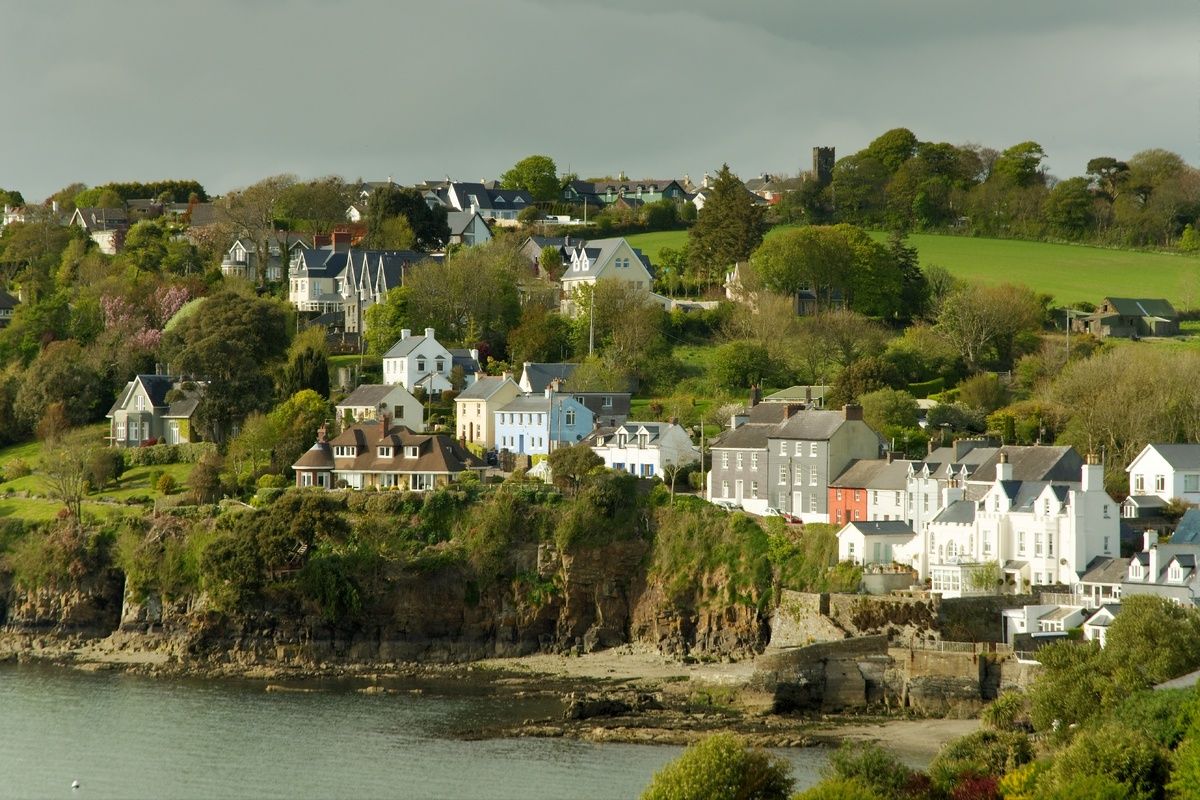 Skyline Killarney vanaf het water