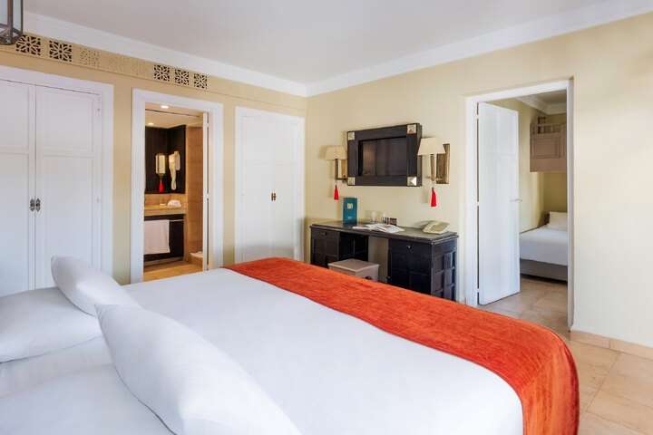 Familiekamer met aparte kamer