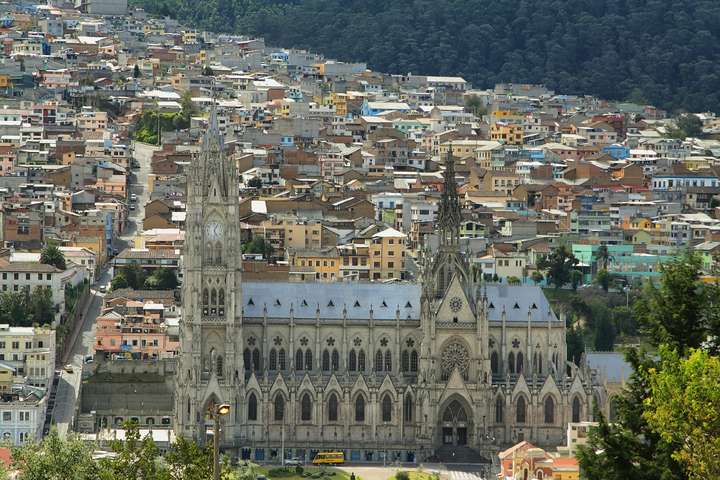 Basilica del Voto Nacional, Quito