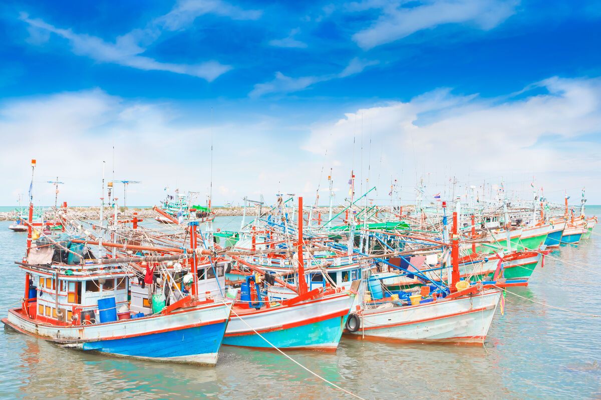 Bootjes in de haven van Cha-Am