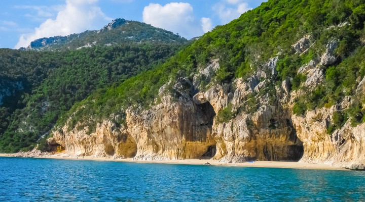 Cala Luna, een van de mooiste stranden in Itali