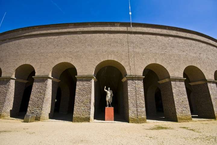 Standbeeld van keizer Traianus in Xanten