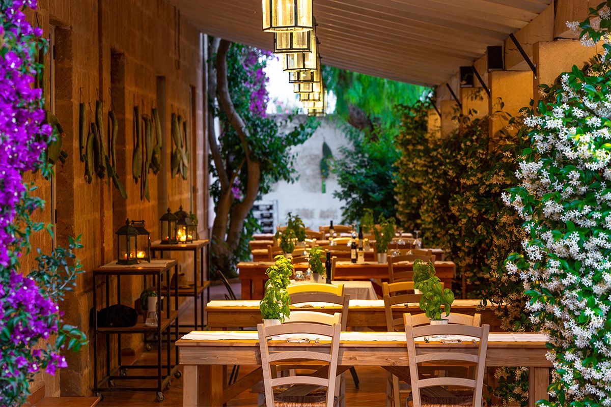 Sfeervol dineren met lokale specialiteiten