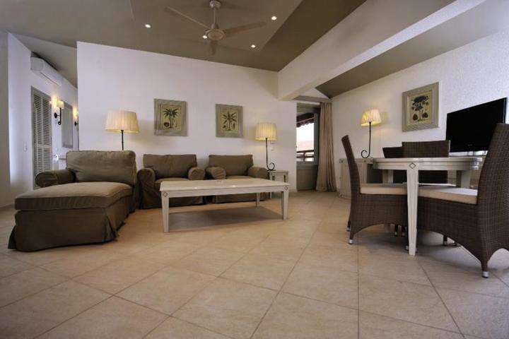 Zitgedeelte van 'Junior Suite'