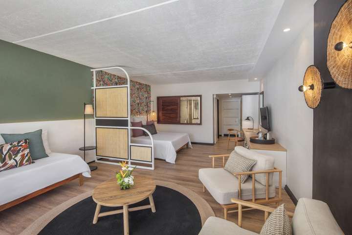 New superior first floor