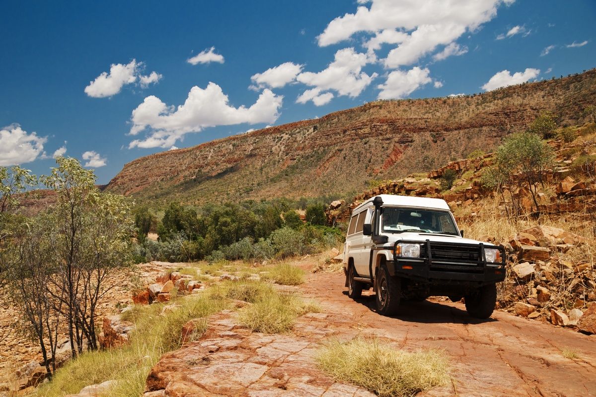 Auto in outback Australië