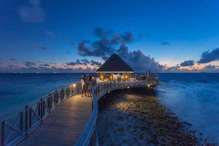 Bandos Maldives zonnedek