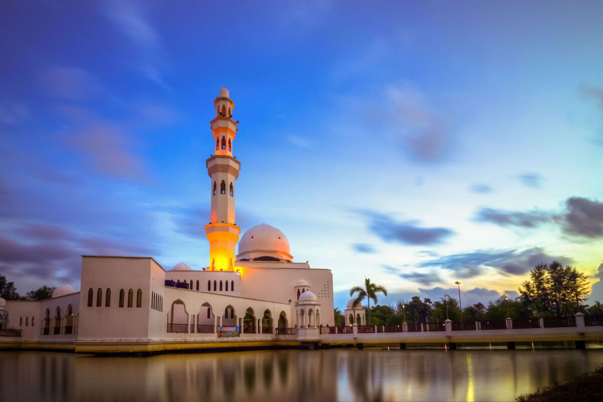 Tengah Nur Zaharah Moskee, Kuala Terengganu