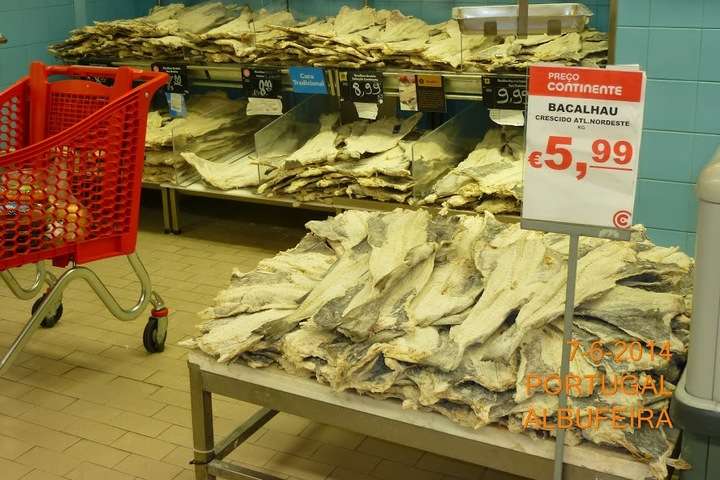 Bacalhau in supermarkt Albufeira, Portugal