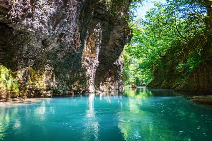 de prachtige Martvili Canyon