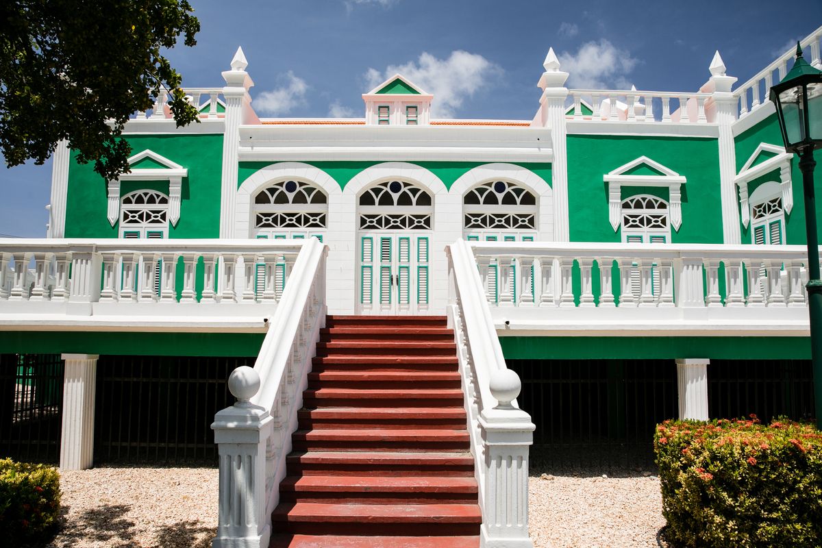 Townhall in Oranjestad. Credits Aruba Tourism