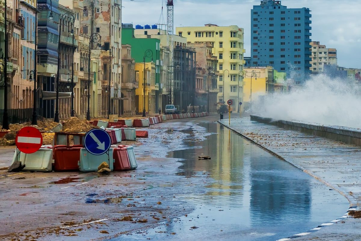 Wateroverlast door orkaan in Havana