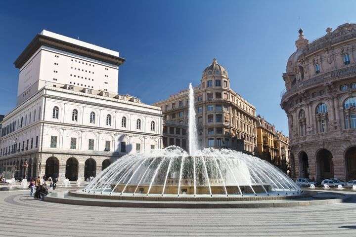 Piazza de Ferrari in Genua, Italië