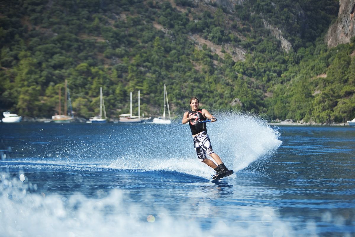 Wakeboarden Hillside Beach Club