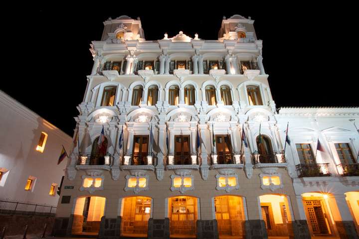 Hotel Plaza Grande