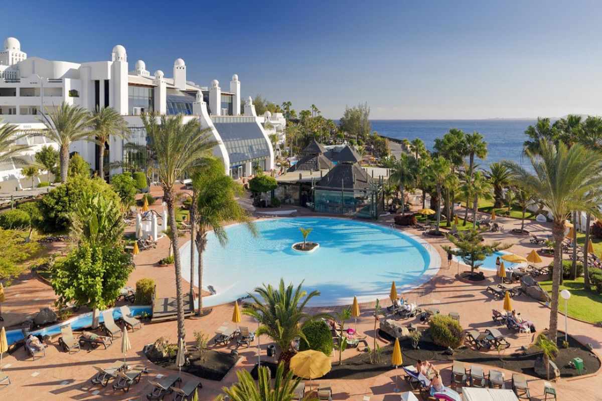 H10 Timanfaya Palace 