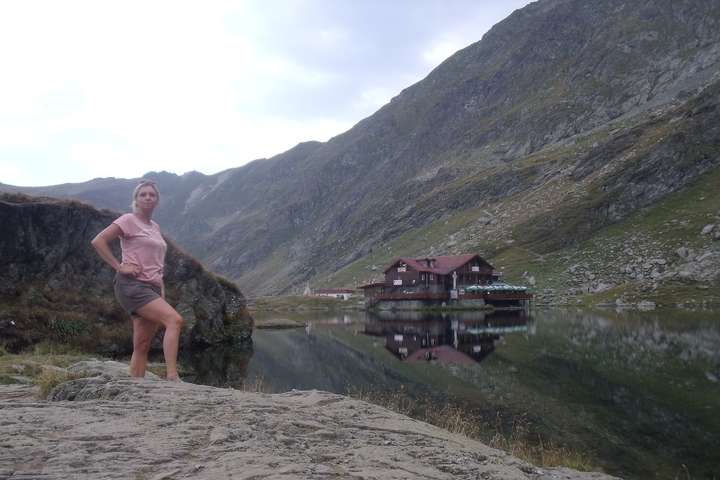 Het Baleameer is een idyllische plek tussen de bergen