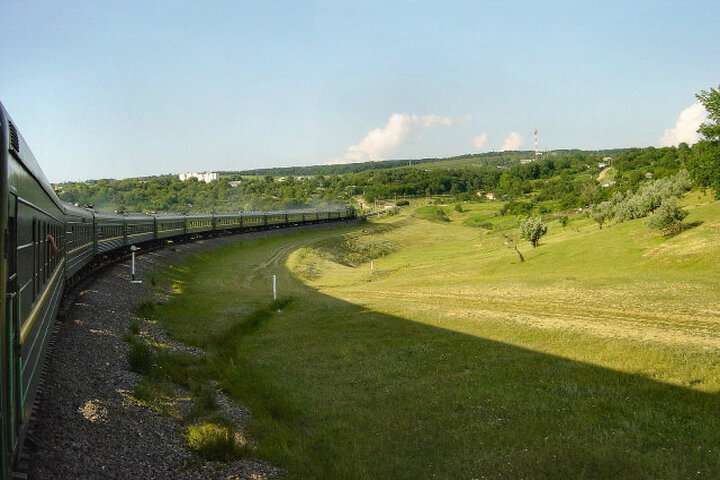 Trein Moldavië