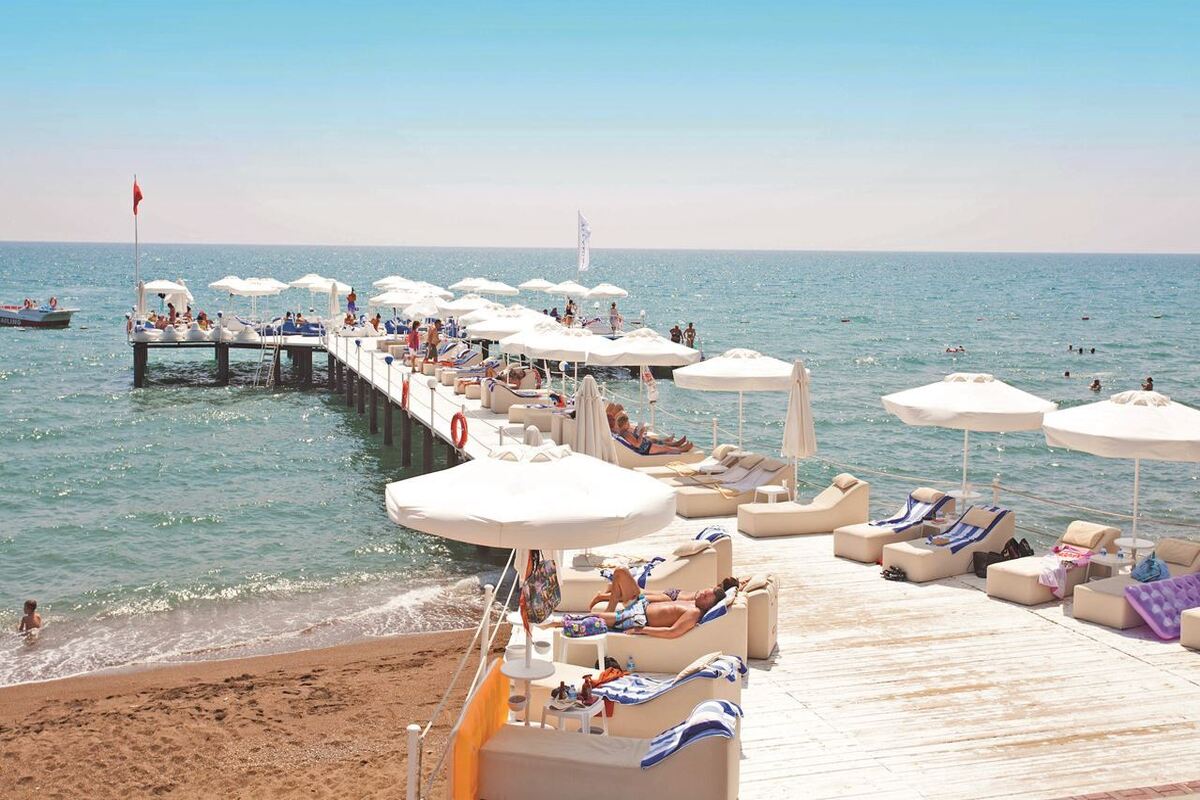 Titanic Beach Resort