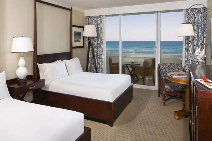 The level Room Ocean View van 'The level Room Ocean View'