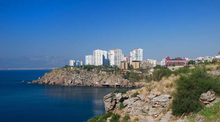 Kustlijn Antalya, badplaats Turkije