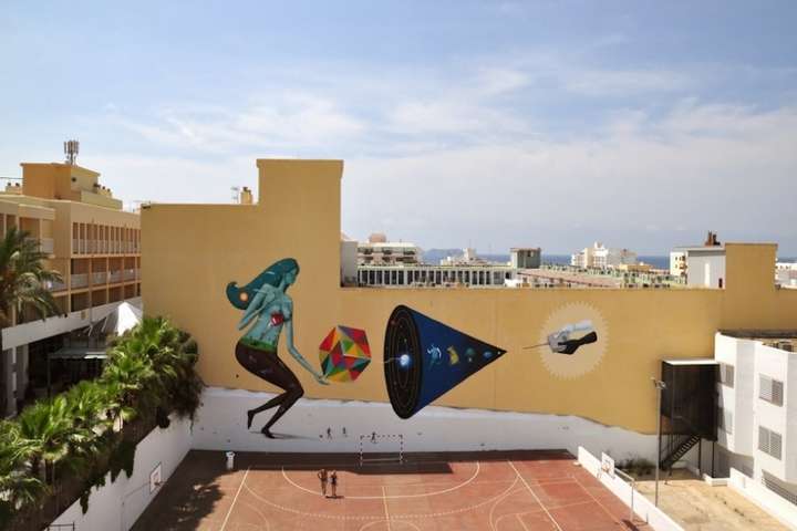 Allereerste 'openair' kunst BLOOP Festival Ibiza