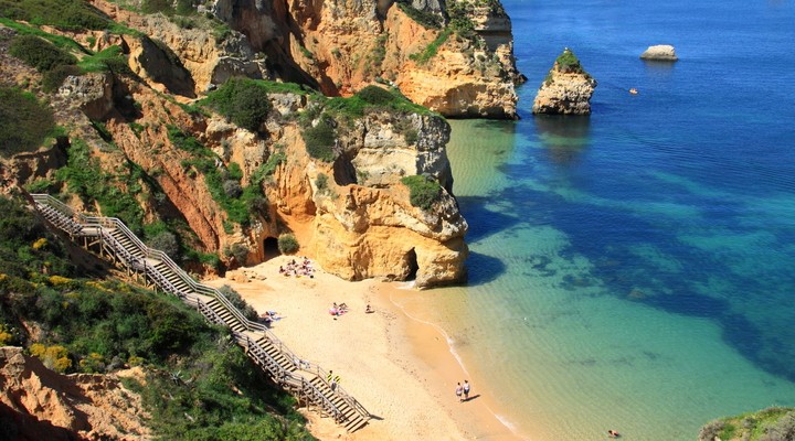 Lagos, strand en rotsen Algarve, Portugal