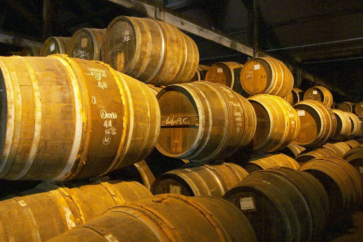 Cognac in houten vaten, kelders Frankrijk