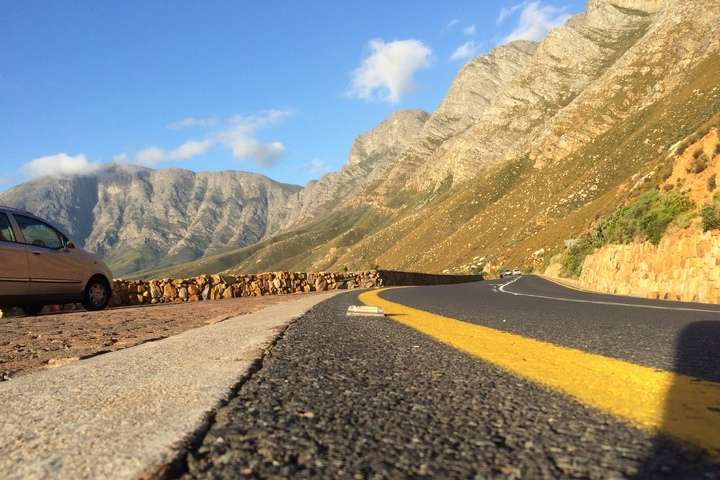 Schitterend asfalt onderweg naar Hermanus