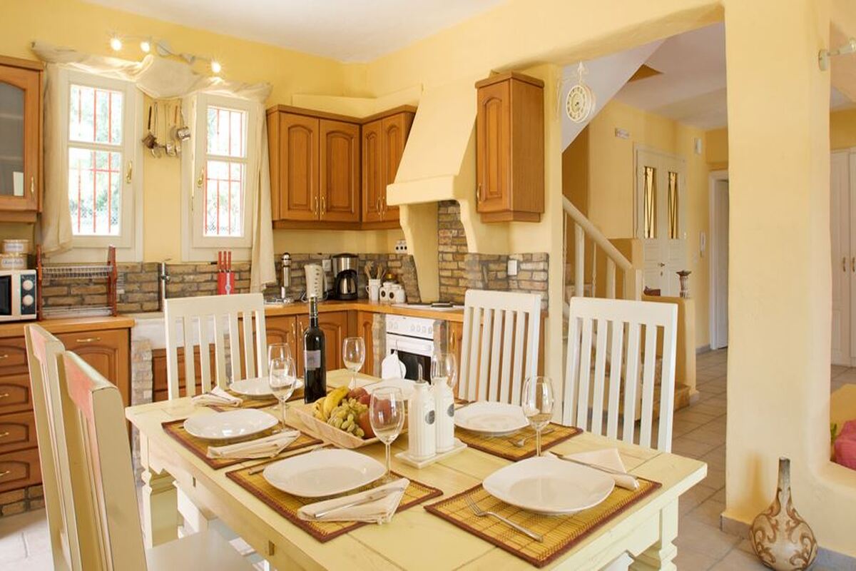 Gezellig interieur van de villa's