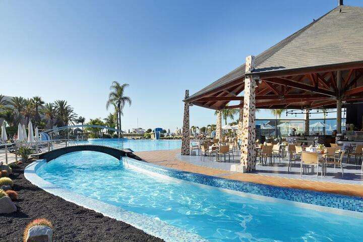 Zwembad H10 Playa Meloneras Palace