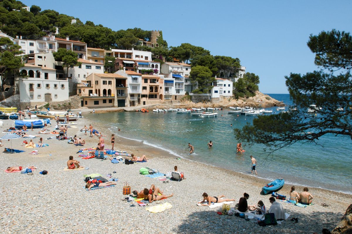 Strand van Sa Tuna in Begur