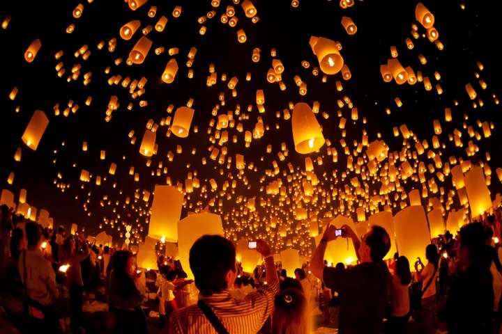 festival van lantaarns in Thailand