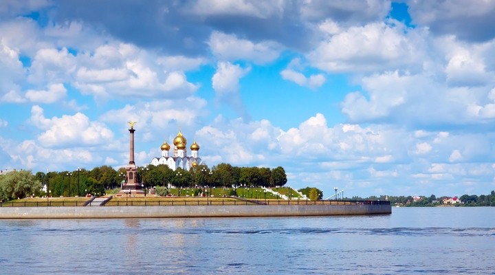 Zomer in Yaroslavl, Wolga en Kotorosl, Rusland