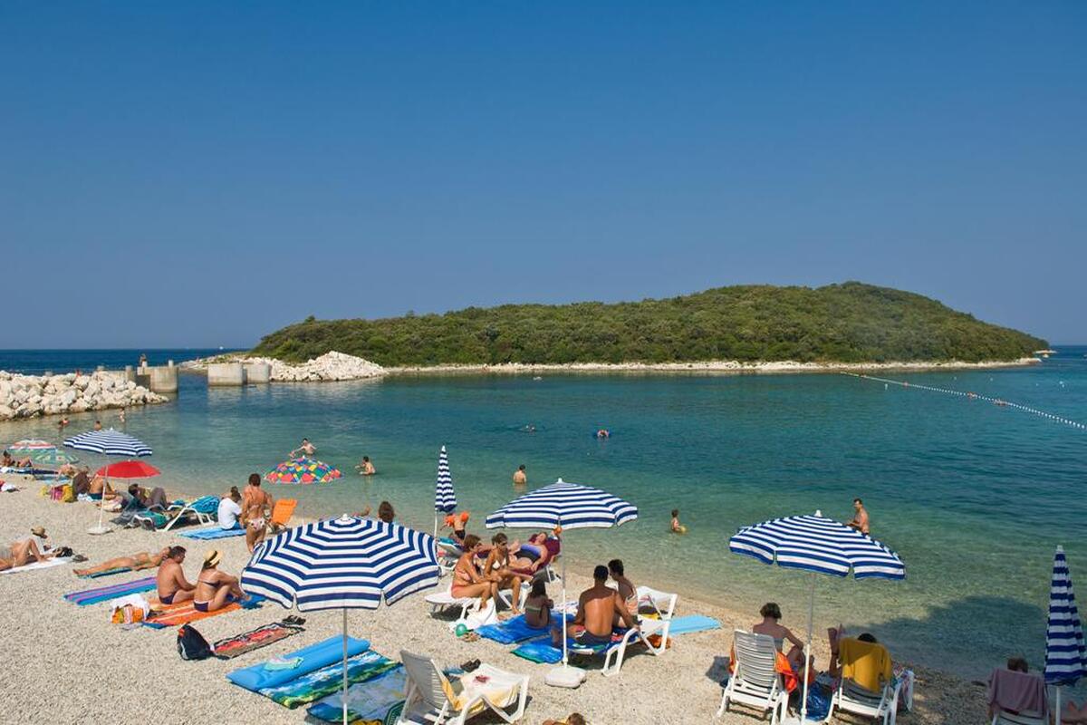 Camping Tina ligt vlak bij de zee