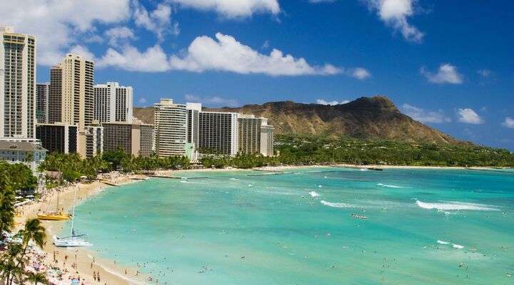 Waikiki Beach en Diamond Head Crater, Oahu, Hawaii