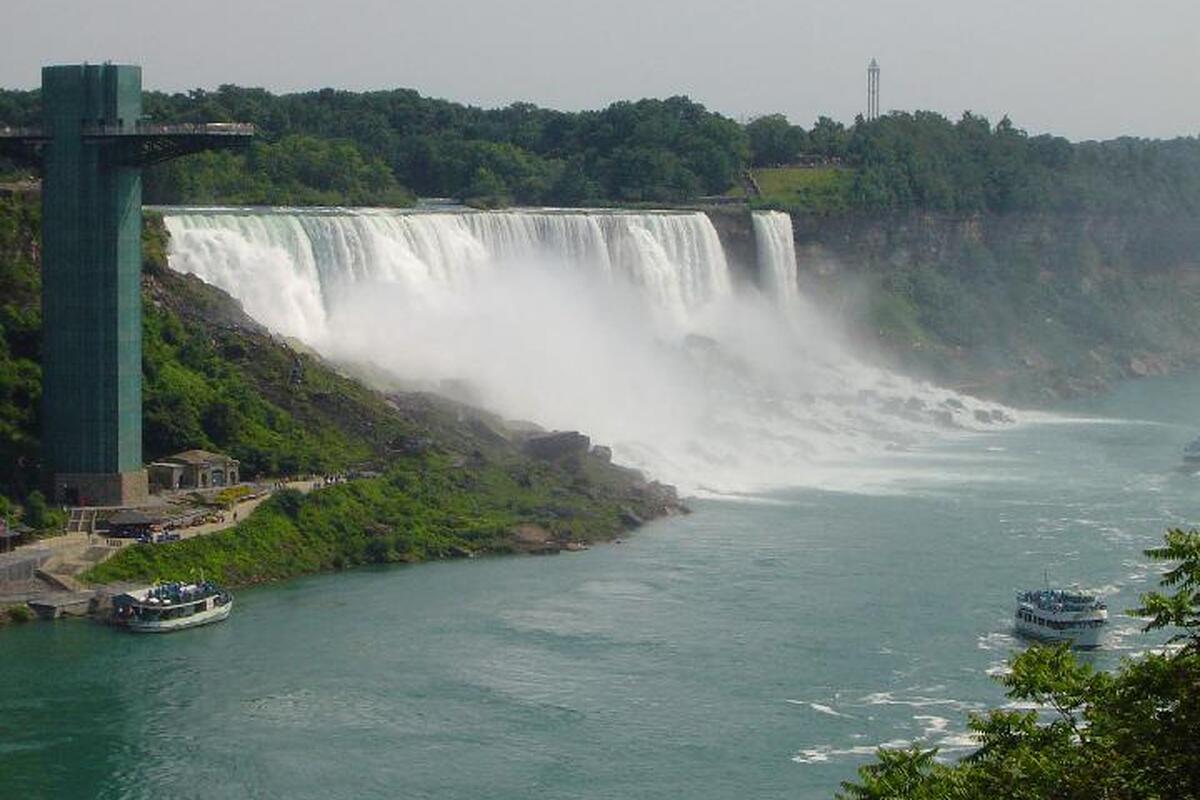 Toronto Niagara falls