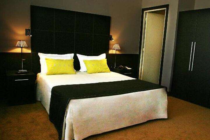 Een kamer in het TANA Hotel