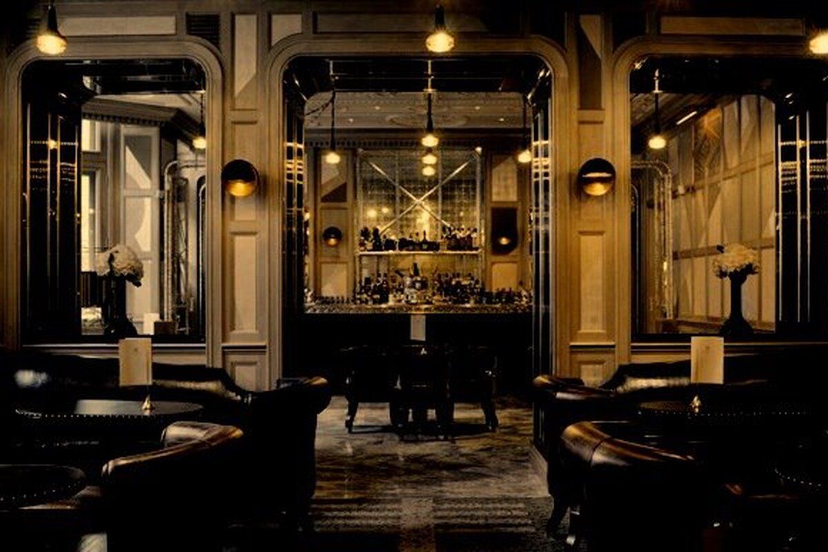 Sfeer in de Connaught Bar