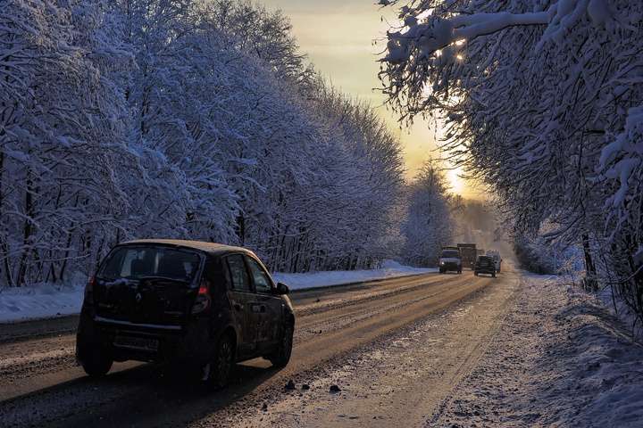 Winterweer op weg