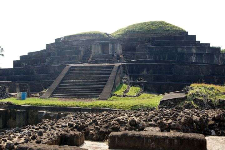 Maya pyramide in Tazumal