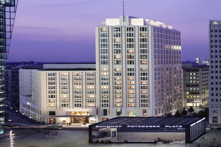The Ritz-Carlton  Berlijn