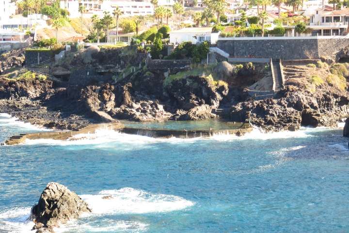 Rotswaterbad van Crab Island