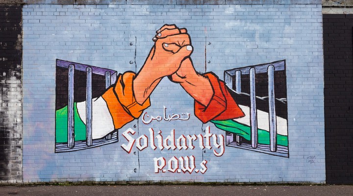 Mural, politieke muurschildering Belfast